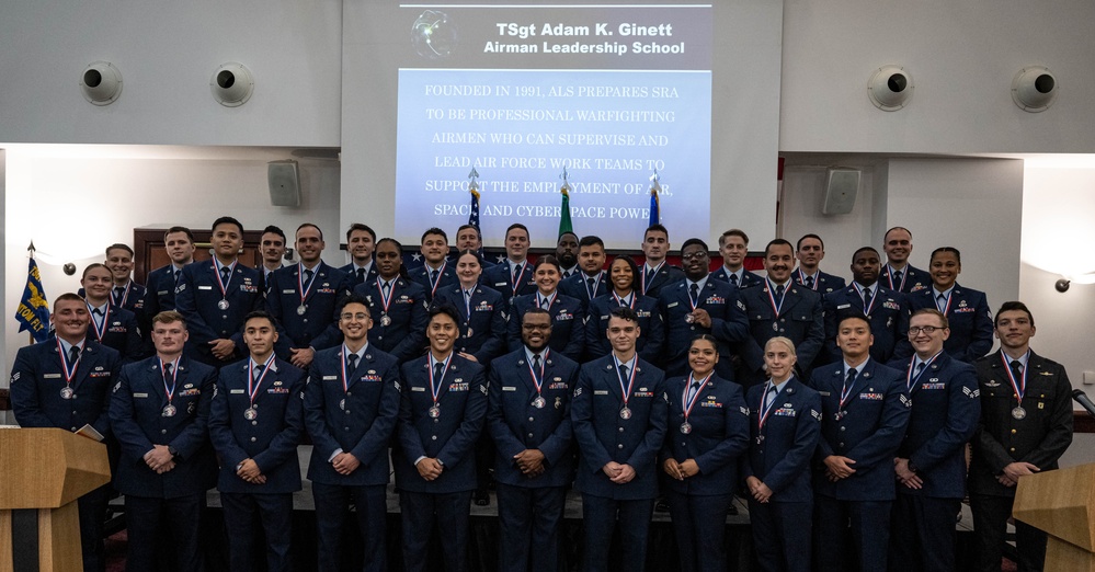 Col. Željko Ninić visits Aviano ALS Graduation