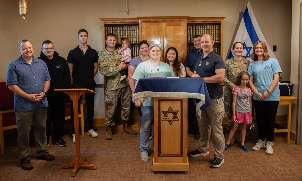 Fort Drum Chapel Holds a Dedication of the Ark and Torah