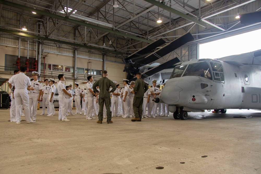 Strengthening Alliances: ROK service members and cadets visit MCBH