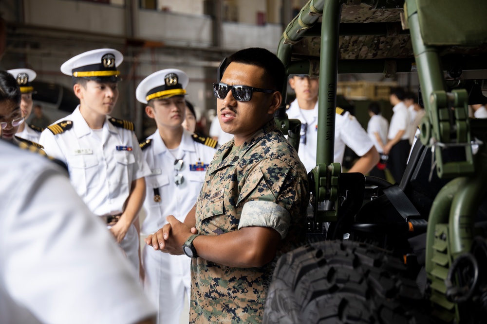 Strengthening Alliances: ROK service members and cadets visit MCBH