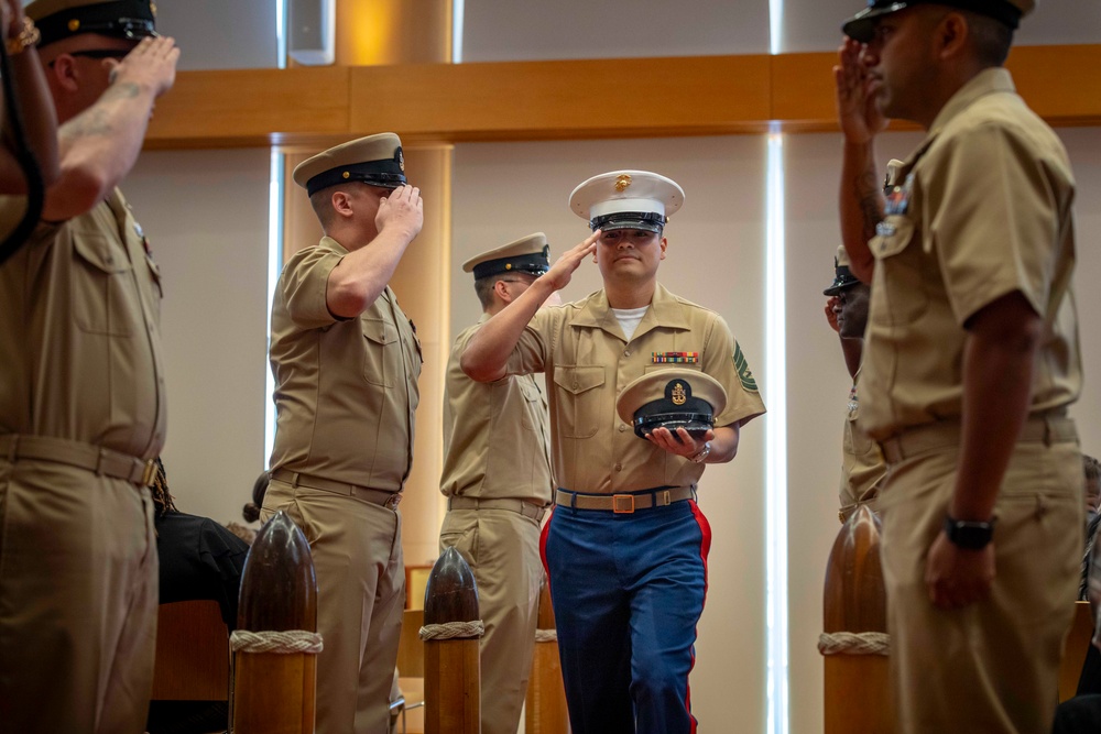 Kearsarge Conducts Chief Pinning Ceremony