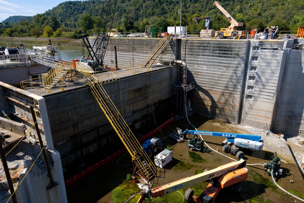 From wear-and-tear to substantial repair: Pittsburgh District extends life of Hannibal Locks and Dam