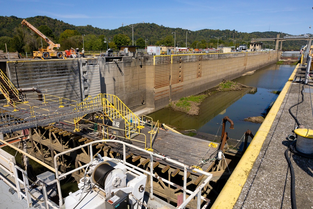 From wear-and-tear to substantial repair: Pittsburgh District extends life of Hannibal Locks and Dam