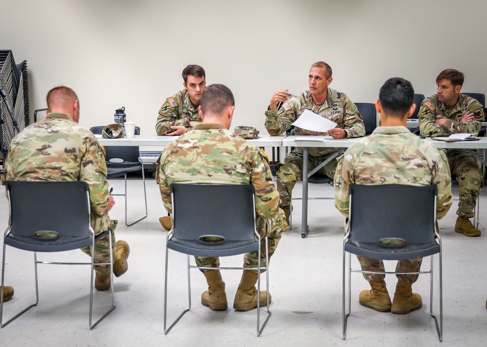 Army National Guard Command Sergeant Major visits Army Guard Best Squad competitors