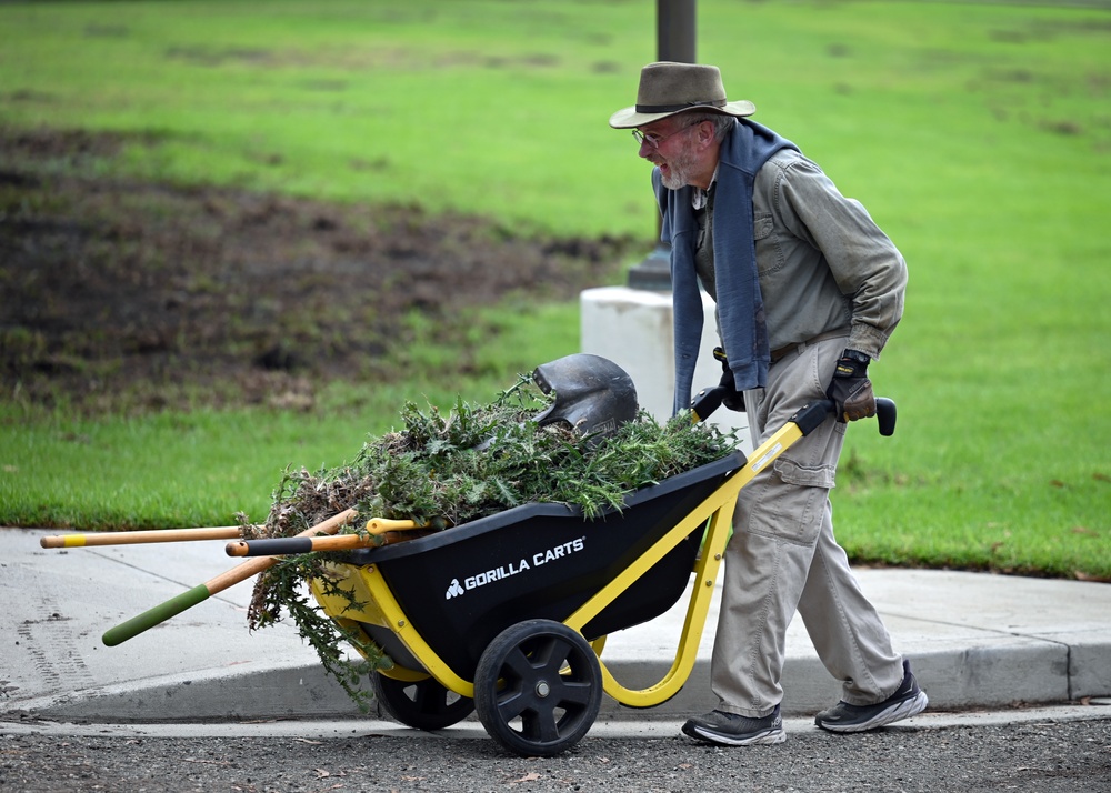 Vandenberg SFB Takes Action for National Public Lands Day