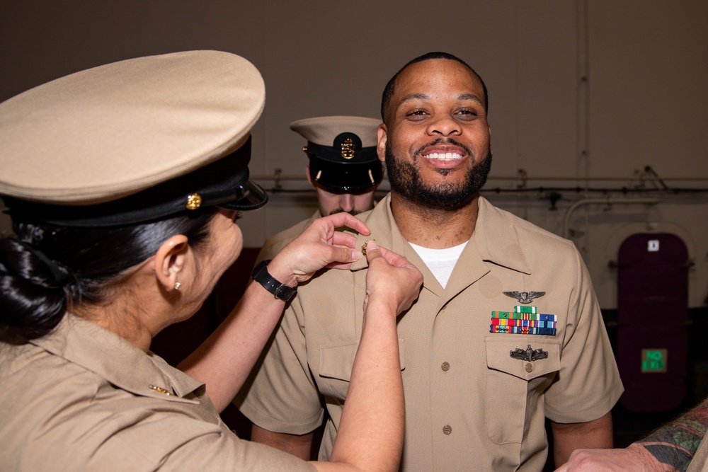 USS Ronald Reagan (CVN 76) advances 18 Chief Petty Officers during ceremony