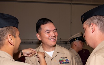 USS Ronald Reagan (CVN 76) advances 18 Chief Petty Officers during ceremony