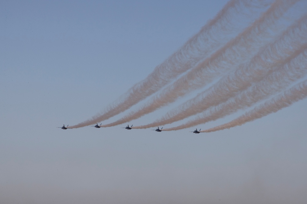 DVIDS Images America’s Airshow 2024 Day 1 U.S. Navy Blue Angels