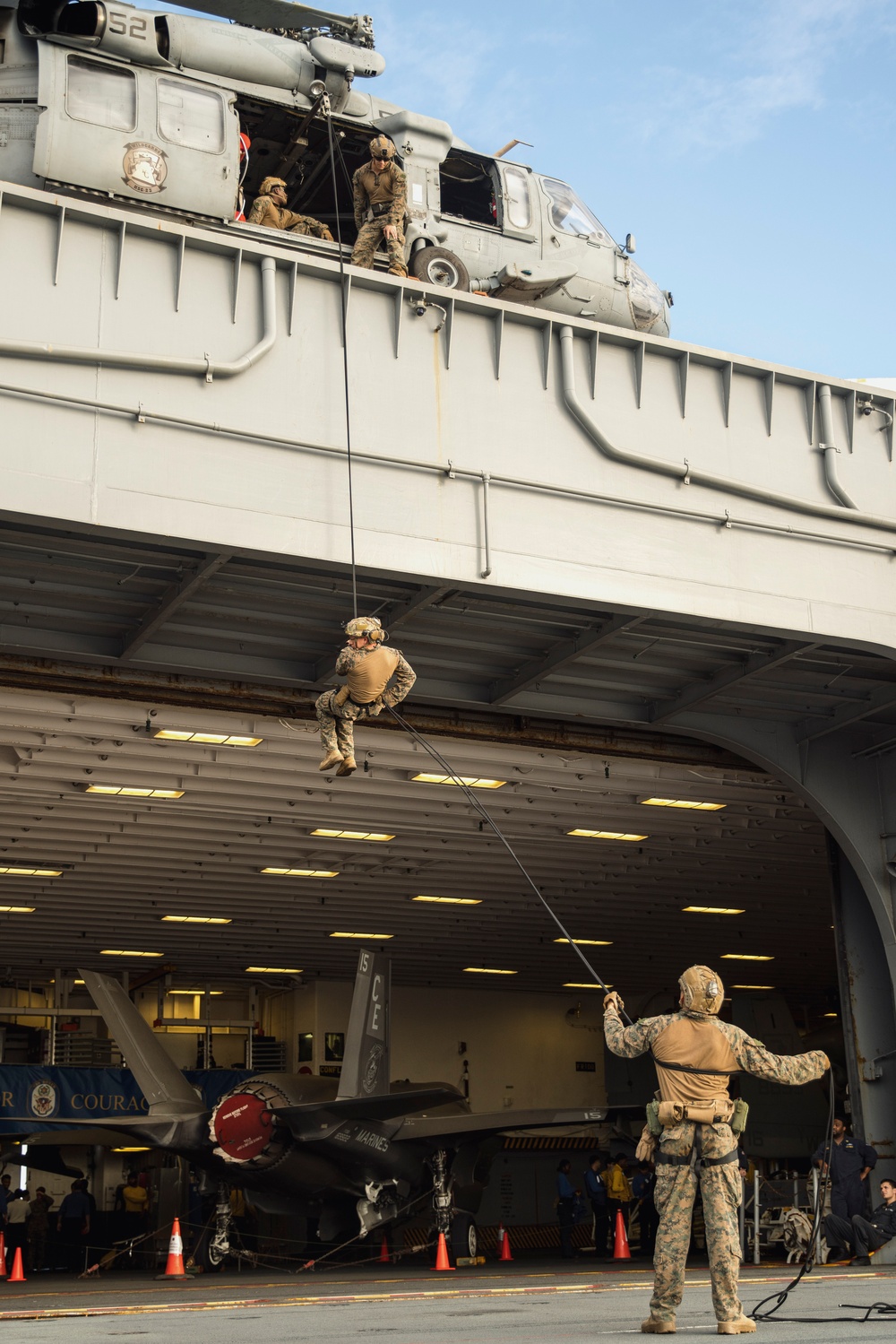 Recon Marines Conduct Rappel Training Aboard USS Boxer