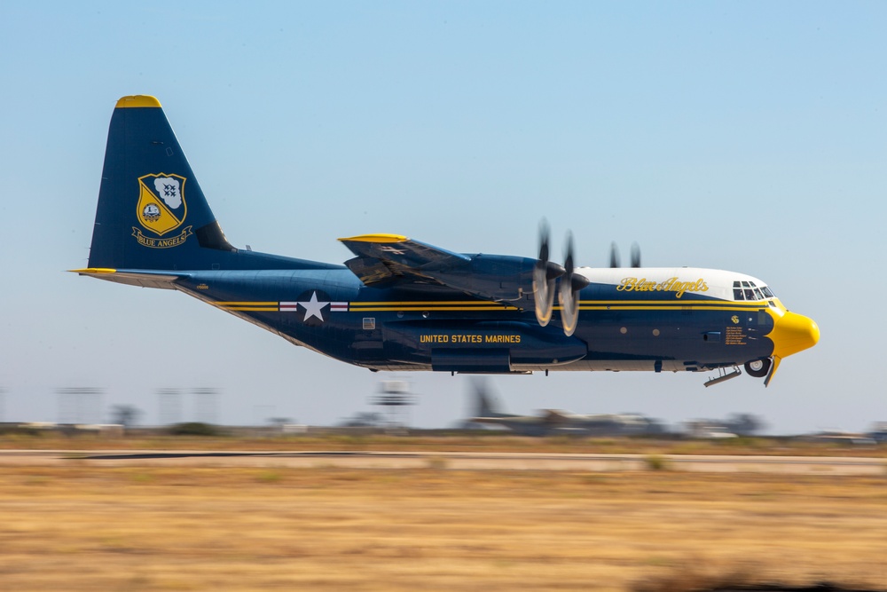 America's Airshow 2024 Day 1: Blue Angels