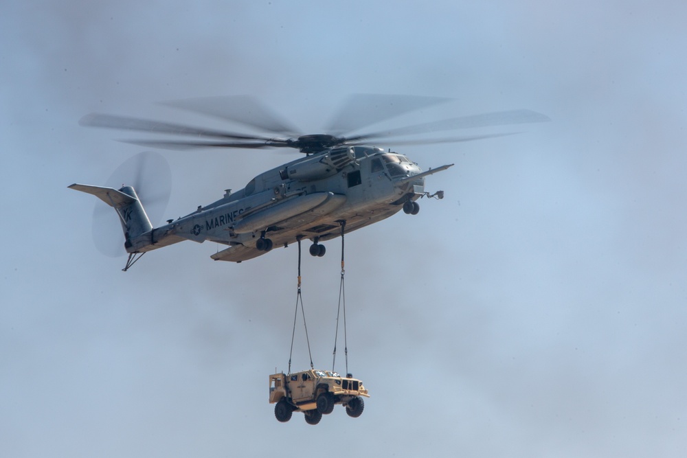 America’s Airshow 2024 Day 1: MAGTF Demo