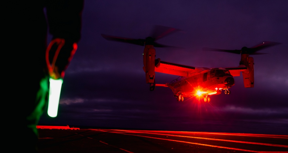 USS George Washington Conducts Night Flight Operations