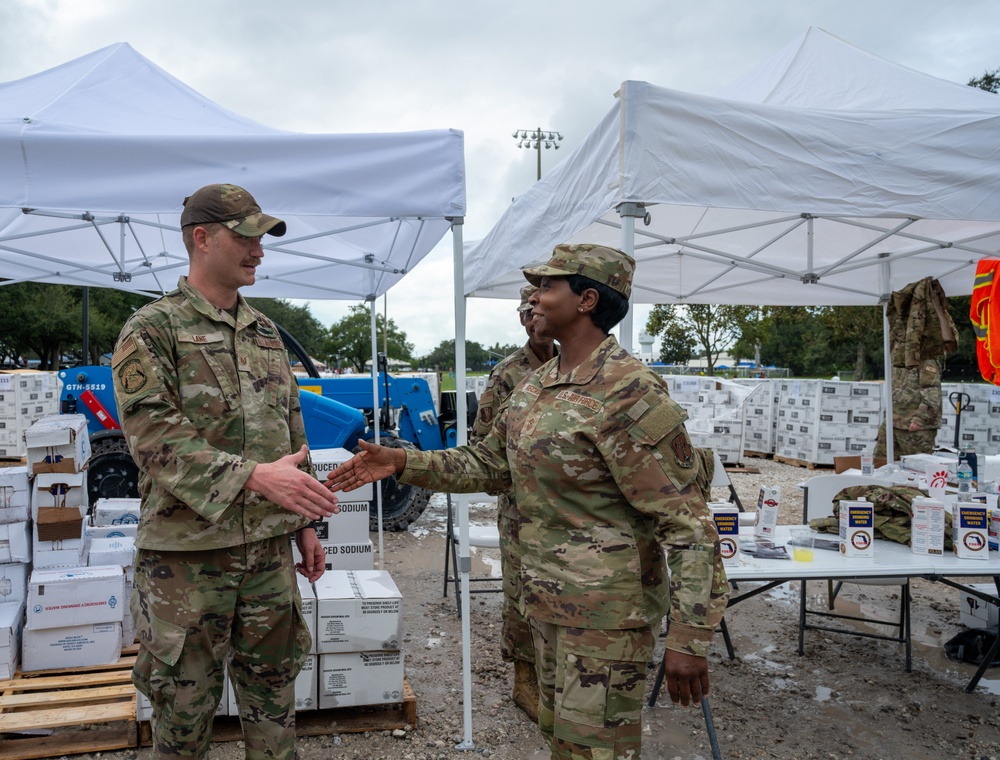 FLANG Airmen deliver essential supplies