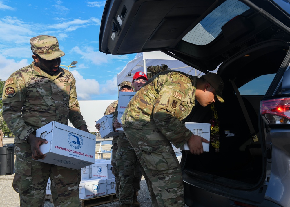 Florida Guardsmen Provide Assistance After Hurricane Helene