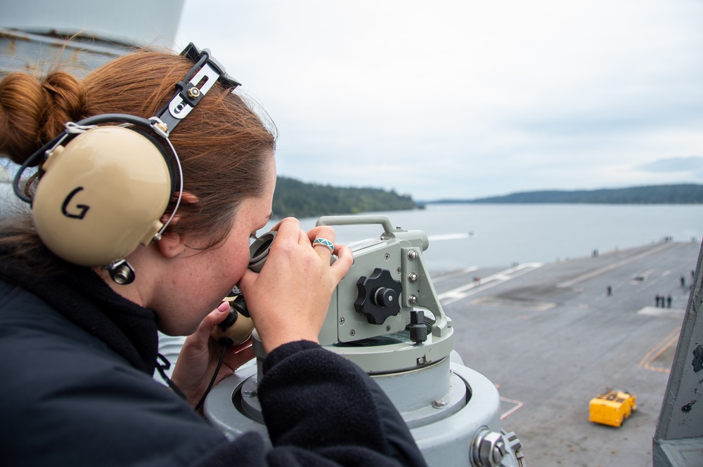 USS Ronald Reagan (CVN 76) departs Naval Base Kitsap Bremerton