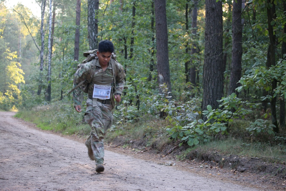 Endurance and camaraderie: US Soldiers complete Norwegian Foot March