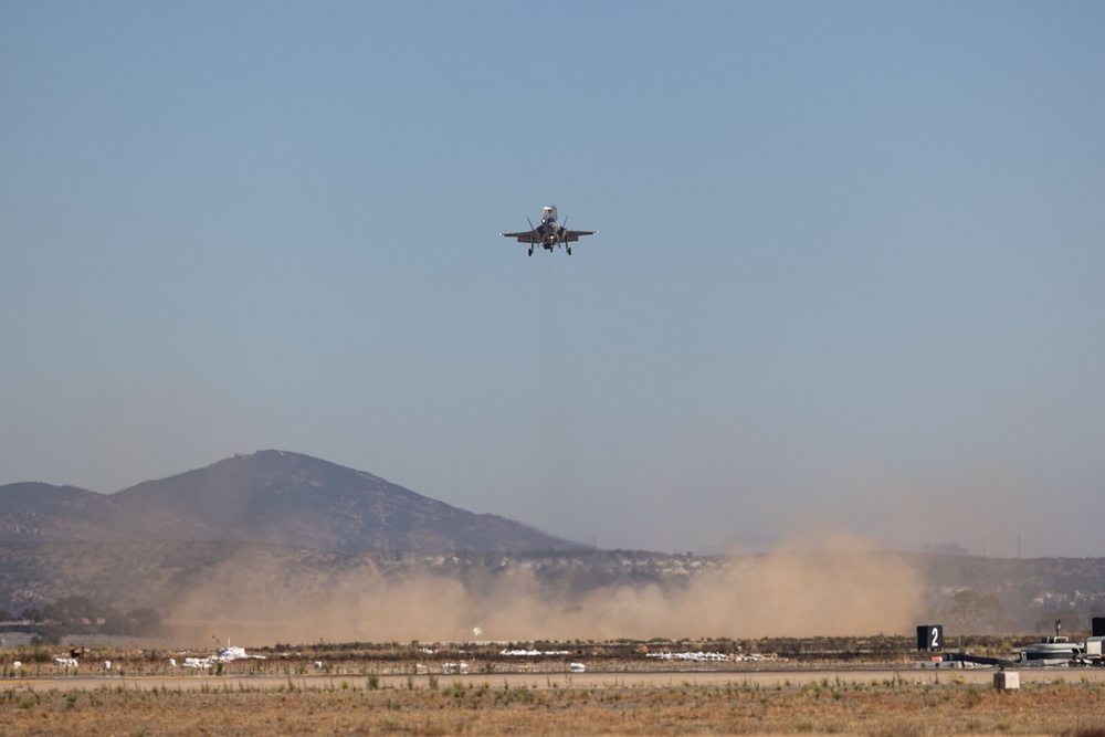 America’s Airshow 2024 Day 2: F-35B Lightning II Demo