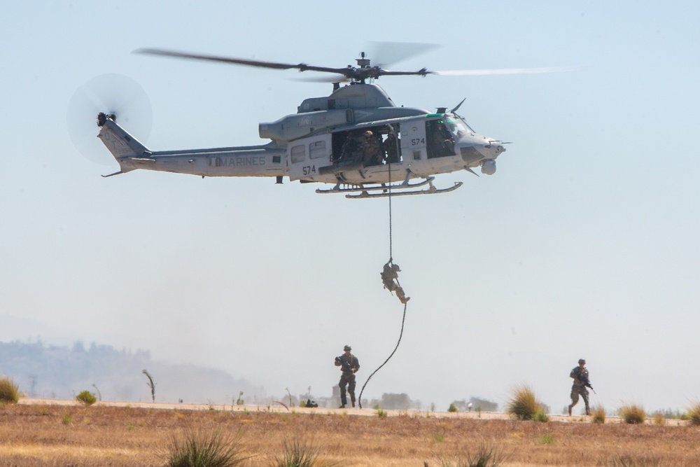 America’s Airshow 2024 Day 2: MAGTF Demo