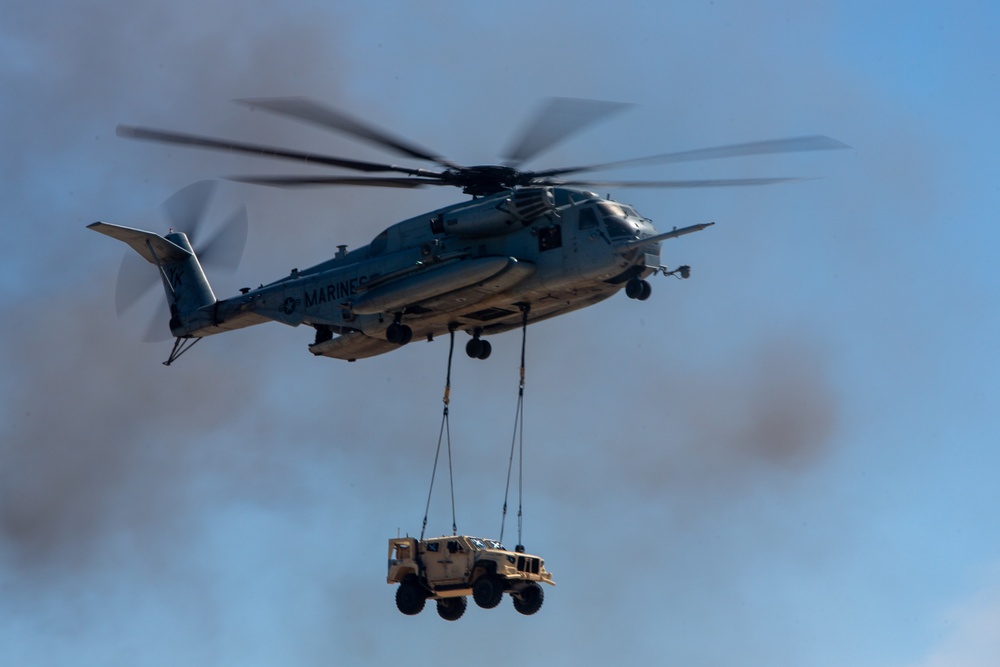 America’s Airshow 2024 Day 2: MAGTF Demo