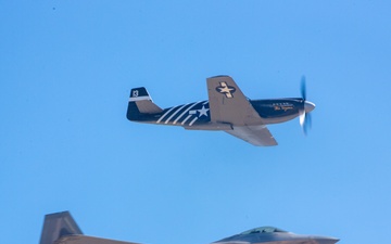 America’s Airshow 2024 Day 2: USAF F-22 Raptor Demo W/ P-51A Heritage Flight