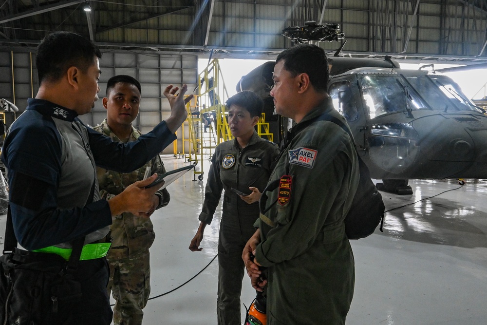 Third Rotary Wing Exchange Bolsters Philippines-Hawaii Military Collaboration