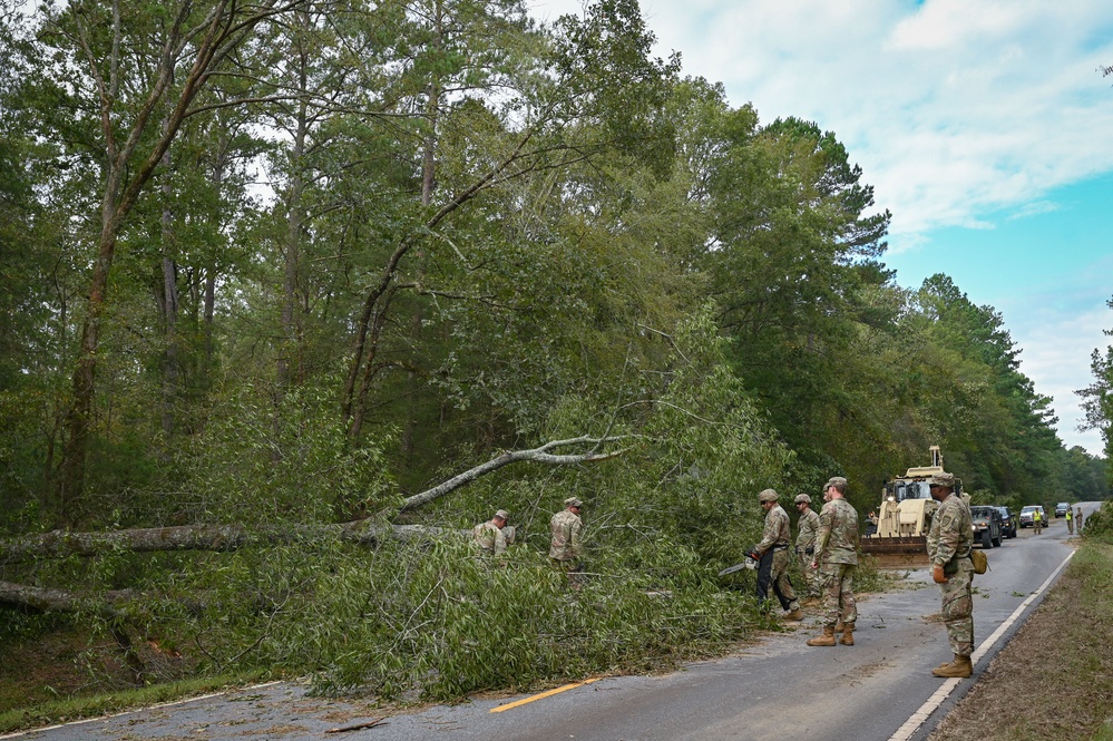 Georgia National Guard Soldiers conduct road clearing operations in Augusta