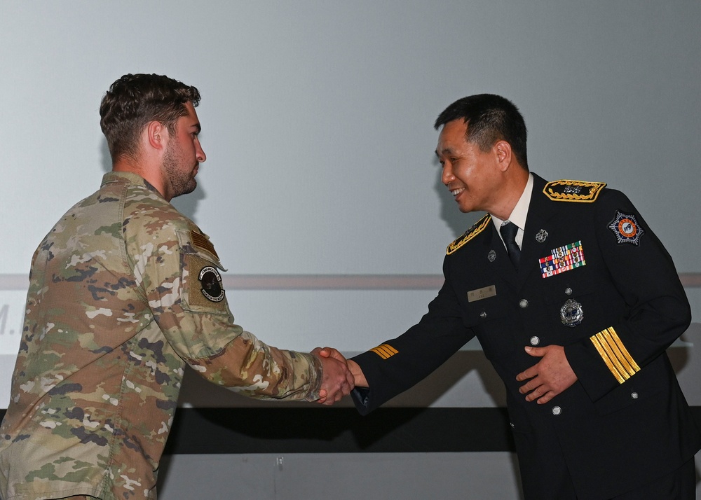 8th CS Airmen go above the call of duty in Seoul