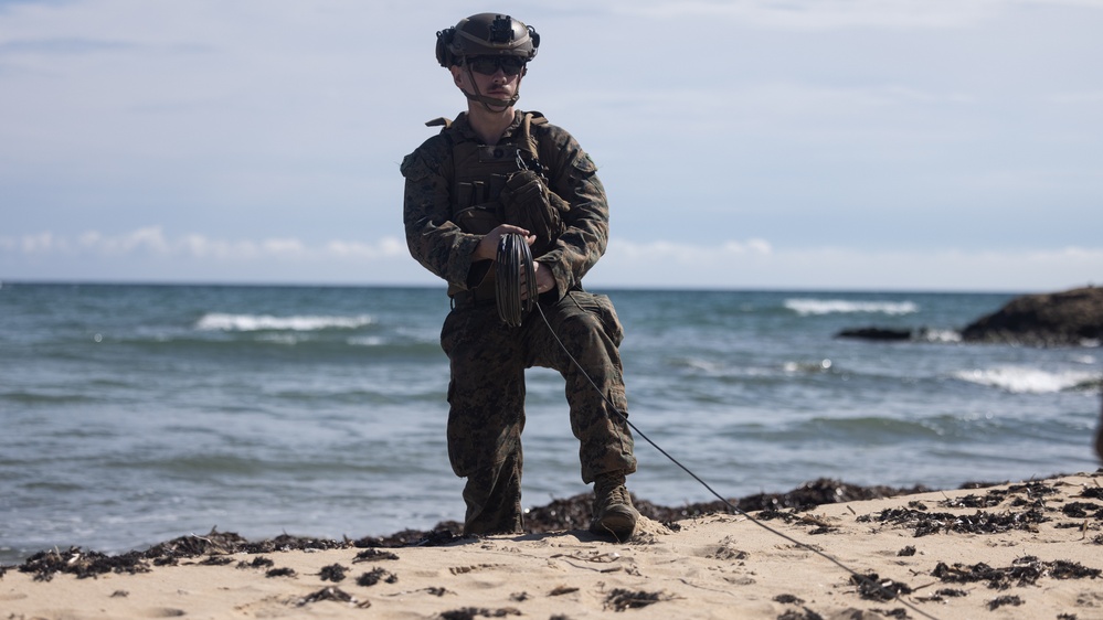 24th MEU (SOC) Demo Range Alongside Italian Marines with 1st San Marco Regiment