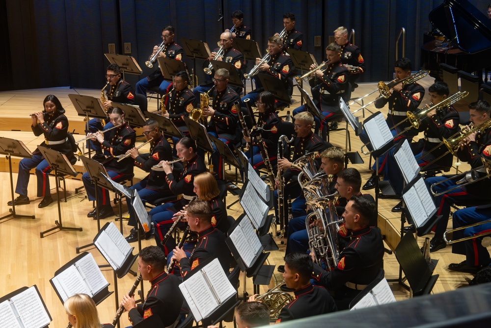 1st Marine Division Band performs for &quot;Day of Music&quot;