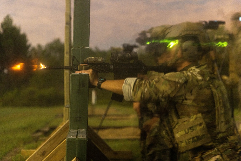 5th SFG Tactical Night Time Shooting Assessment