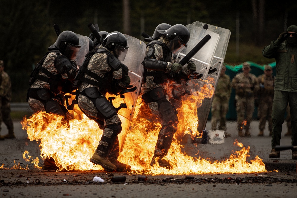 KFOR 34 RC-E FIRE PHOBIA TRAINING IN HOHENFELS, GERMANY