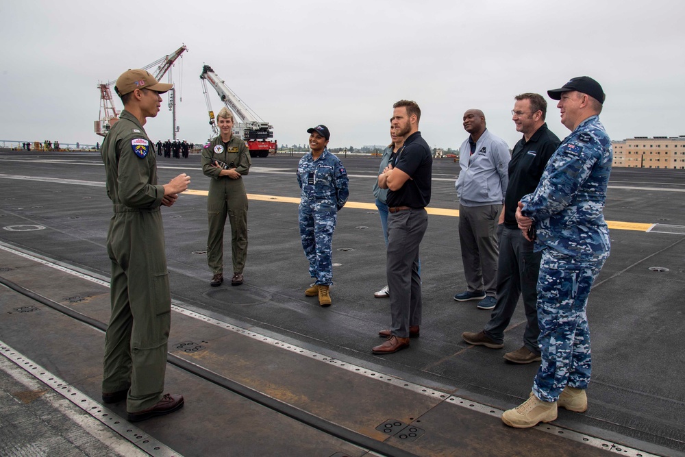 USS Carl Vinson (CVN 70) hosts a tour for members of the Royal Australian Air Force