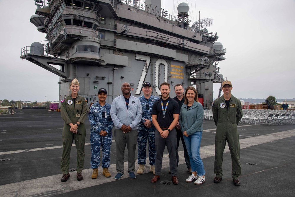 USS Carl Vinson (CVN 70) hosts a tour for members of the Royal Australian Air Force