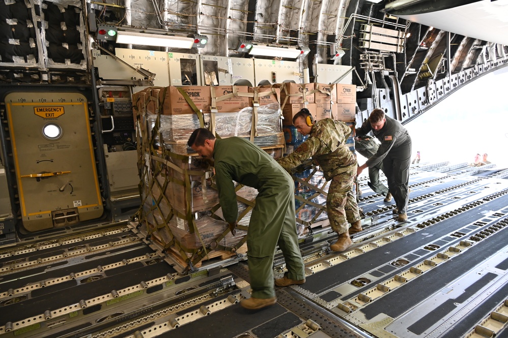 NC Air National Guard C-17 Airlifts support to Western North Carolina