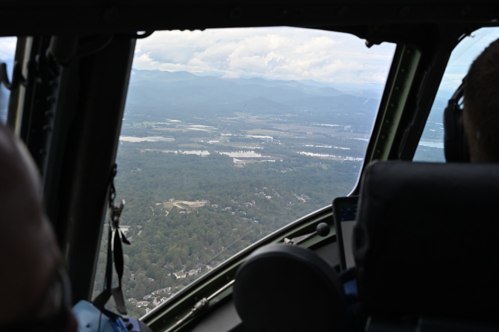 NC Air National Guard C-17 Airlifts support to Western North Carolina