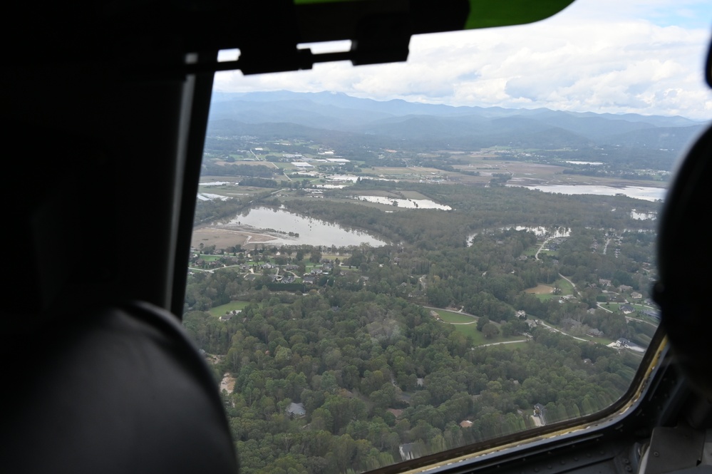 NC Air National Guard C-17 Airlifts support to Western North Carolina