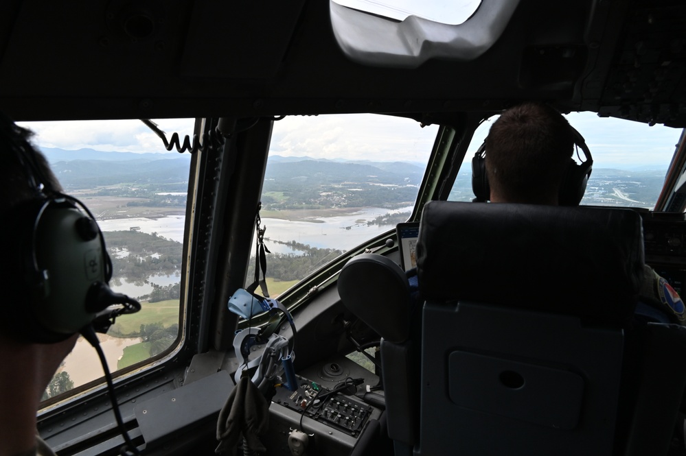 NC Air National Guard C-17 Airlifts support to Western North Carolina