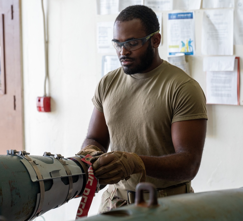 Crafting the power, Building the boom