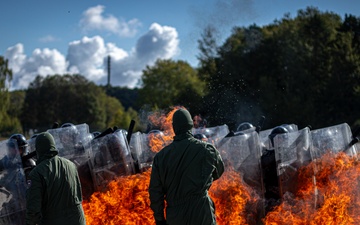 KFOR 34 RC-E Conducts Fire Phobia Training in Hohenfels, Germany