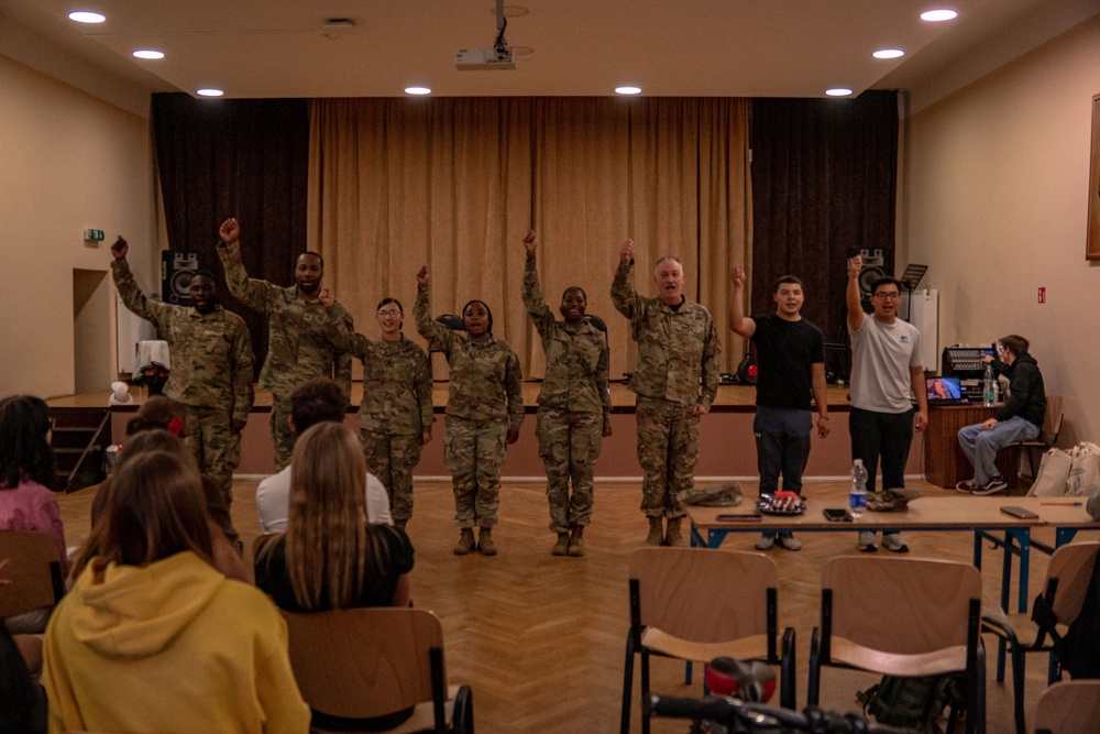 Task Force Pegasus Troopers Visit Polish Students