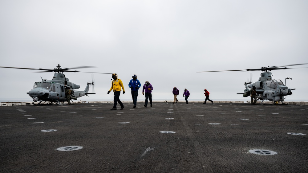 UH-1Y Venom and AH-1Z Viper embark USS Somerset