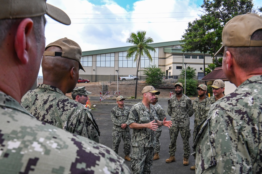 Vice Chief of Naval Operations Admiral James W. Kilby visits Joint Base Pearl Harbor-Hickam