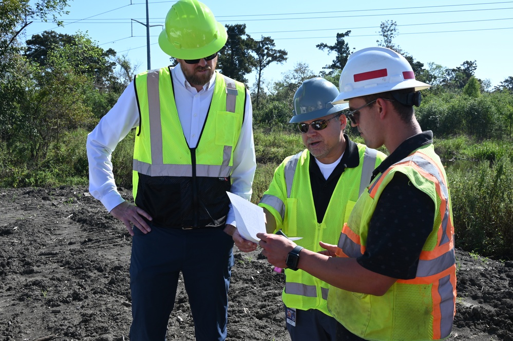 St. Charles Parish President Site Visit to WSLP contract 101a