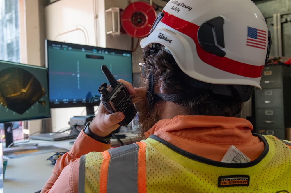 USACE Nashville District inspects Wilson Lock