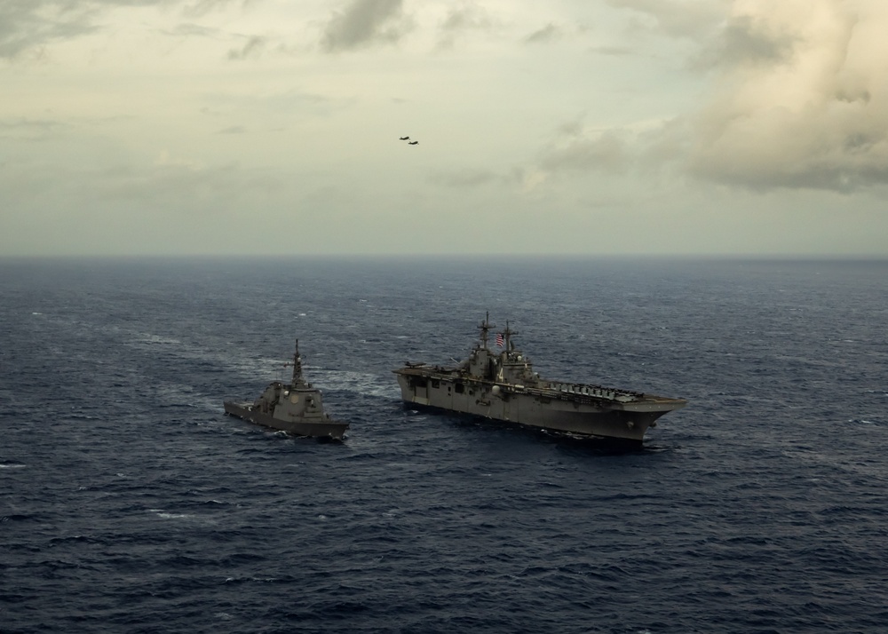 Boxer, Japanese destroyer JS Kongo Sail together