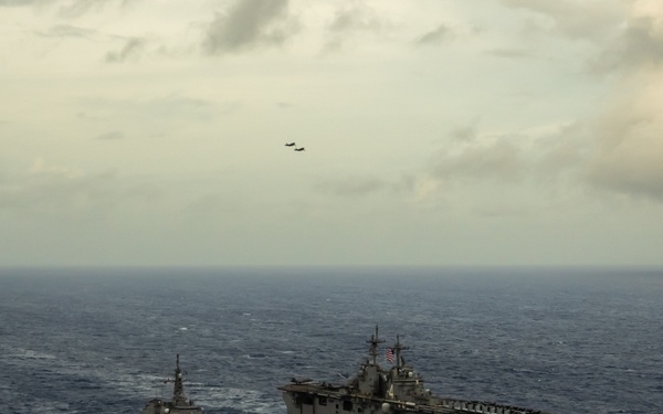 Boxer, Japanese destroyer JS Kongo Sail together