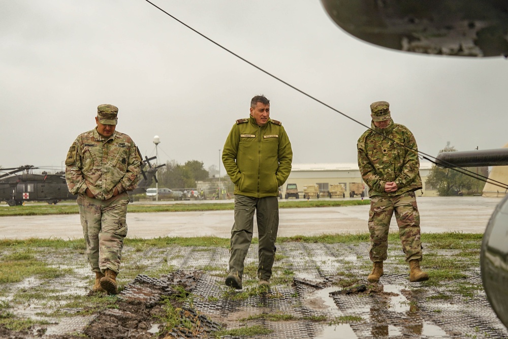 MKAB Commander Tours Apache Helicopter