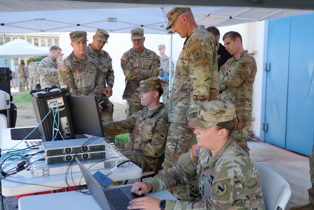 Chief of Staff of the Army visits 3d MDTF