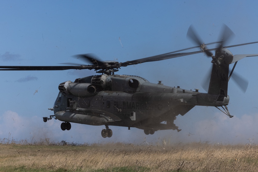 24th MEU (SOC) CH-53E Flight Operations during Bilateral Training with Italian Armed Forces