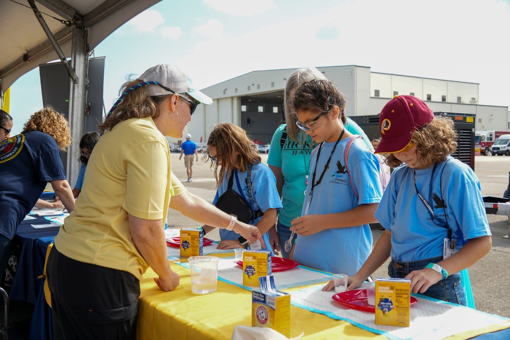 Navy and Marine Corps Force Health Protection Command Participate in Naval Air Station Oceana STEM Event